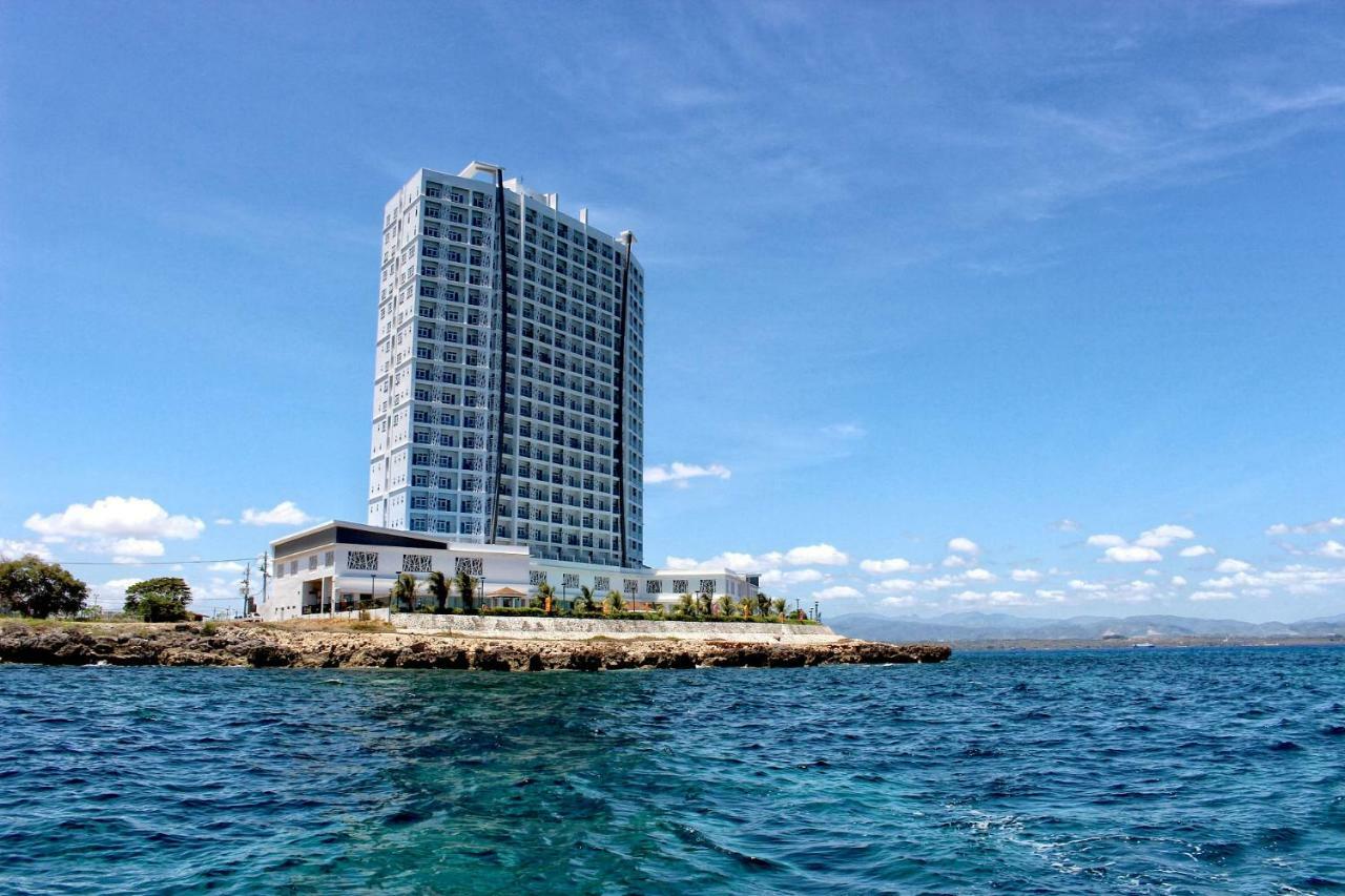 Arterra Hotel And Resort Мактан Екстер'єр фото