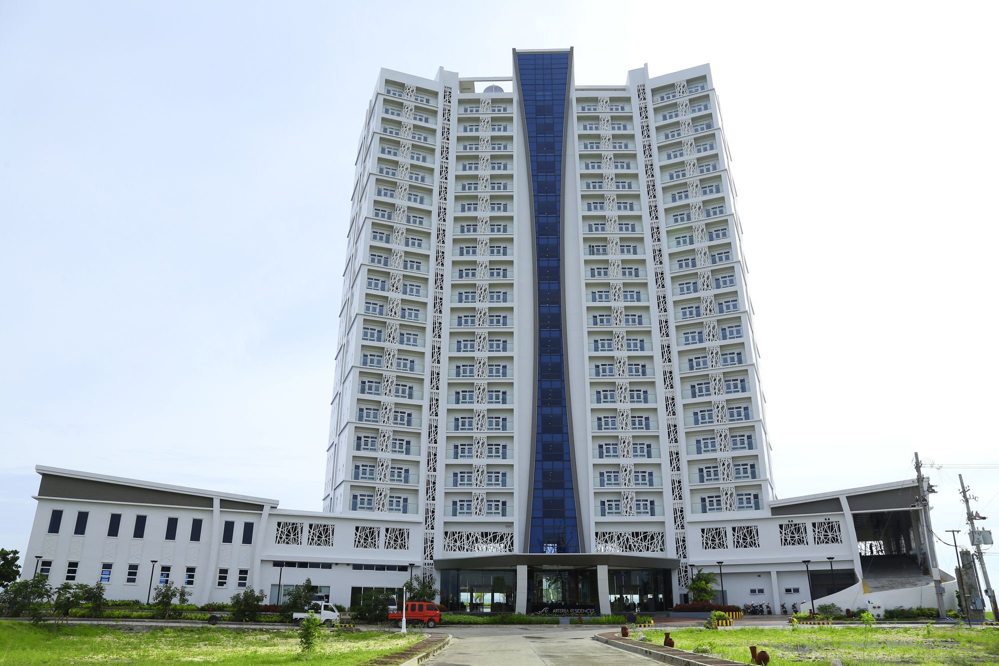 Arterra Hotel And Resort Мактан Екстер'єр фото